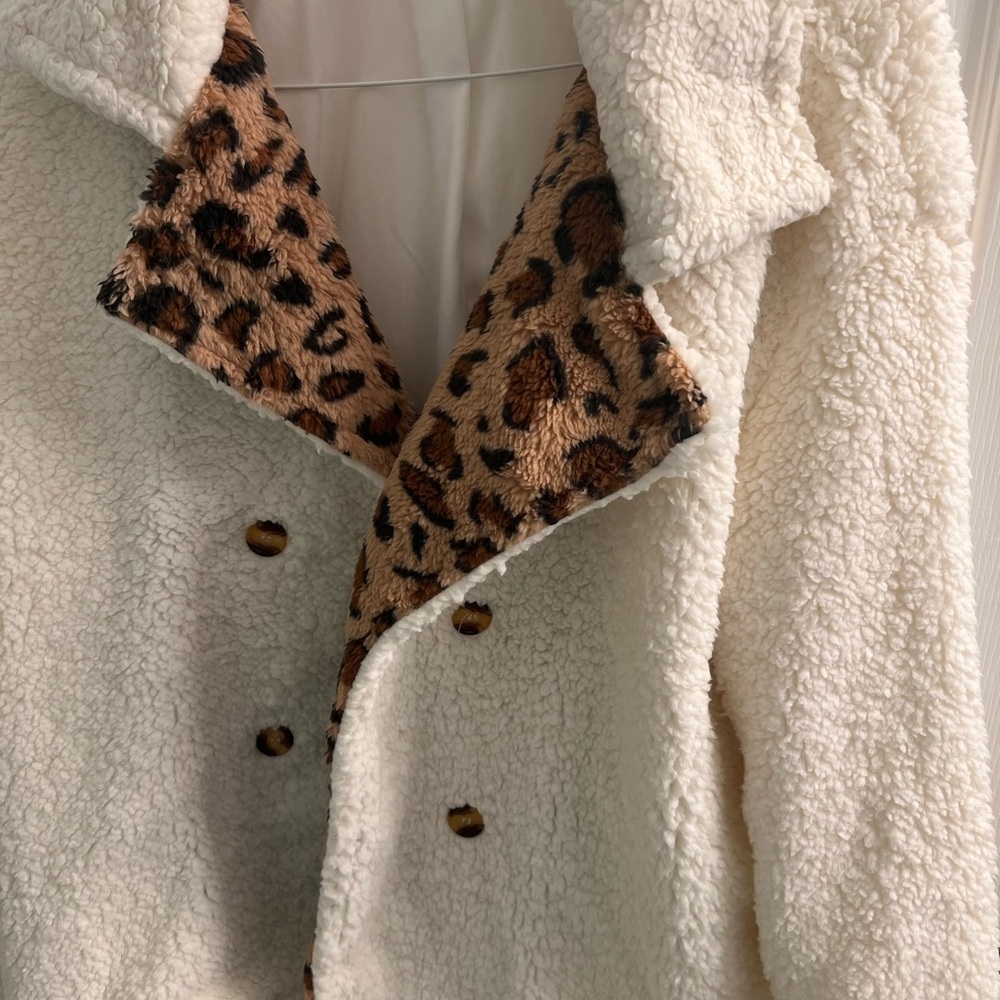 Brand new. Ladies soft cozy jacket. Perfect for this time of year